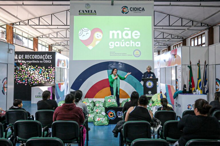 Canela começa a distribuição dos enxovais do programa Mãe Gaúcha