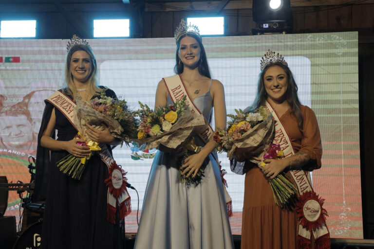 Festa da Colônia elege corte para o biênio 2026/2027