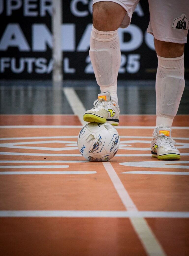 Inscrições abertas para futsal Sênior e Master em Gramado