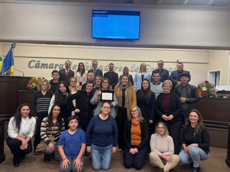 Câmara homenageia PAMA por transformar vidas no bairro Piratini