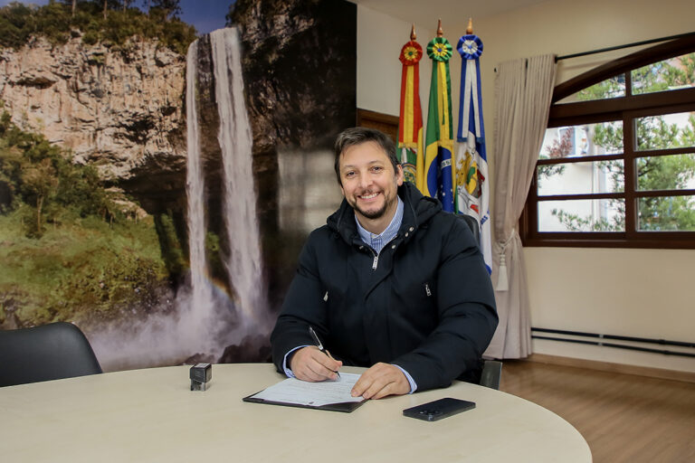 Canela anuncia seleção para monitores e professores de educação infantil