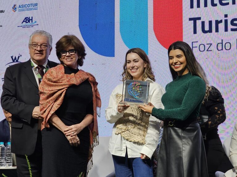 Gramado recebe prêmio de hospitalidade no Fit Cataratas 2025