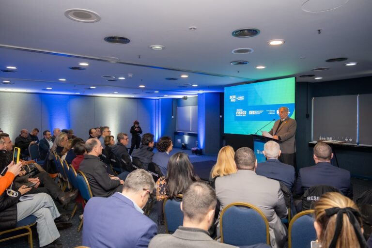 Pesquisa do Sistema Fiergs mostra crescimento da indústria pelo segundo mês seguido