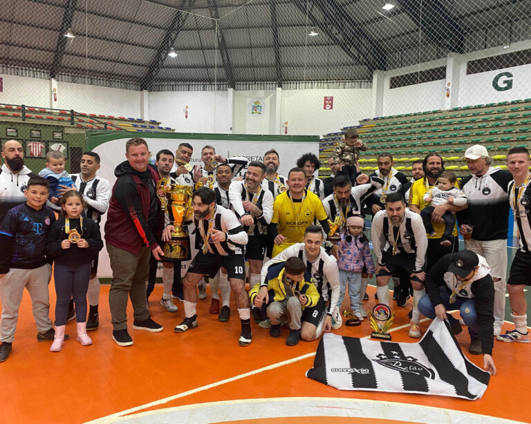 Panelão é campeão do Campeonato de Futsal Veterano de Gramado