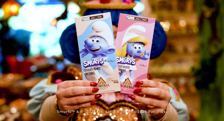 Florybal lança ação com 300 ingressos de cinema para o filme Smurfs escondidos em chocolates