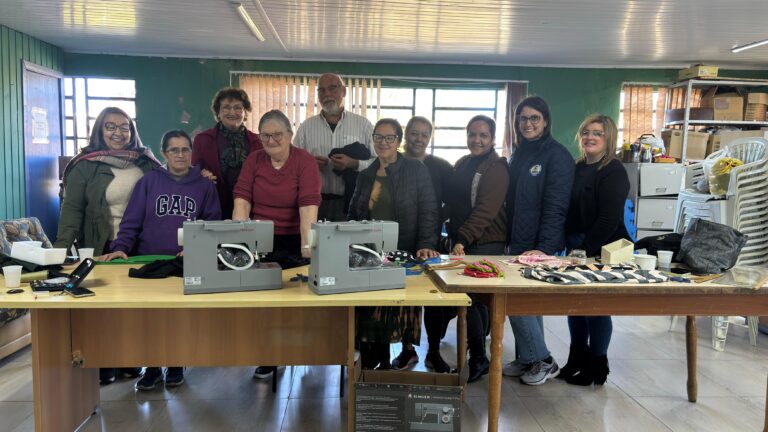 Prefeitura de Canela adquire máquinas de costura para oficinas dos Cras