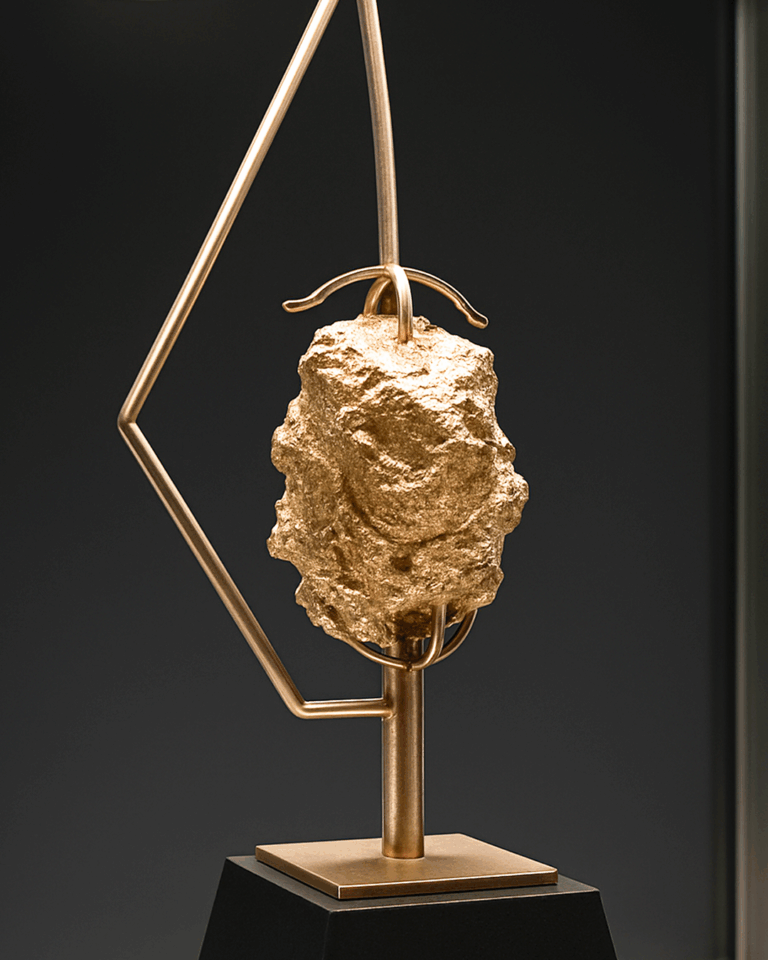 Space Adventure recebe rocha original do acervo de Charles Duke, mais jovem astronauta a pisar na lua