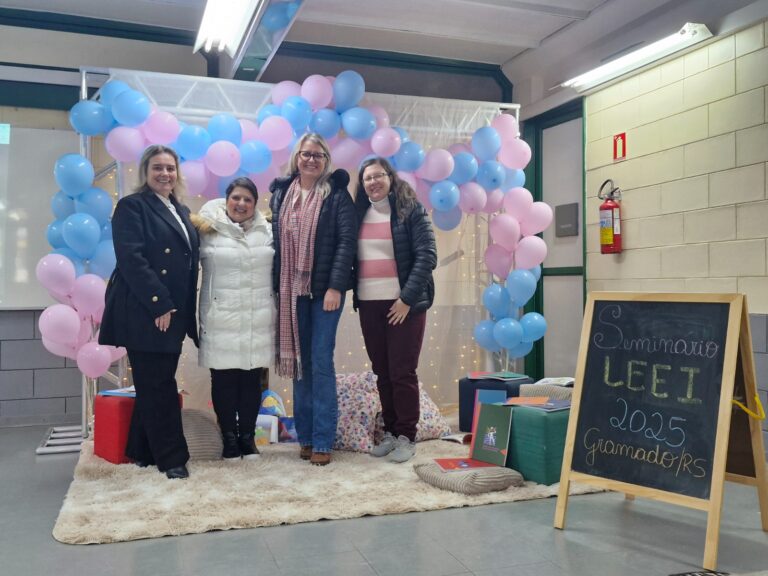 Seminário aborda a Leitura e a Escrita na Educação Infantil