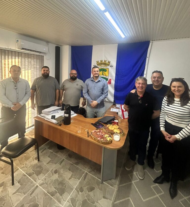 Canela recebe visita de secretários de Garibaldi interessados em ações de fiscalização e mobilidade