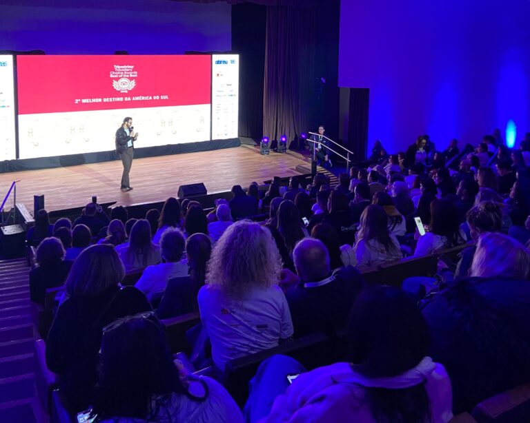 Arena Abreu leva mais de 300 agentes de viagens a Gramado