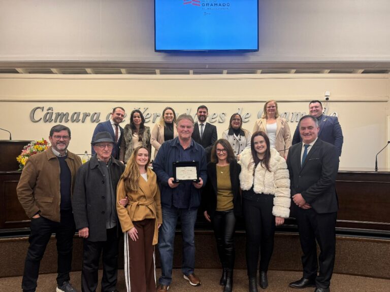 Câmara homenageia Blog do Gerson pelos seus 20 anos