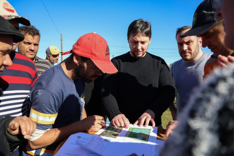 Canela inicia obras de revitalização do Campo do Tatu no bairro Santa Marta