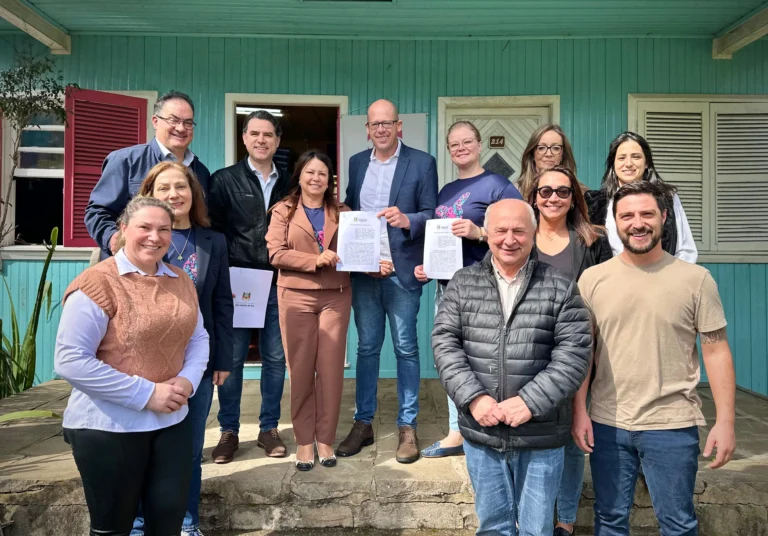 Liga Feminina de Combate ao Câncer de Gramado recebe repasse de R$ 50 mil