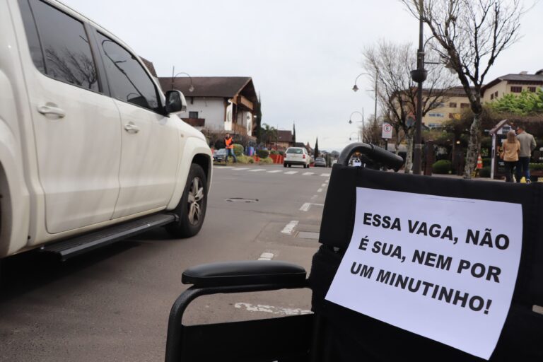 “Essa ação coloca as pessoas sem deficiência para sentirem na pele”, alerta Bertha Zanatta