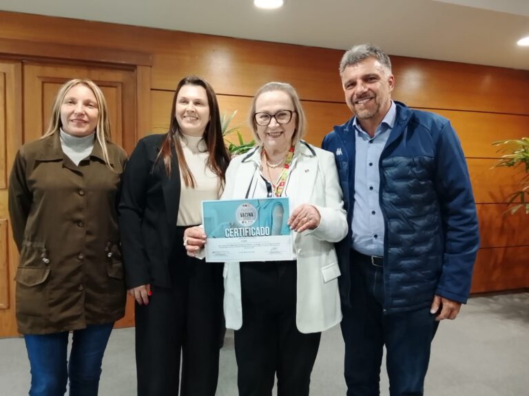 Canela recebe certificação de “Município Amigo da Vacina” com selo prata