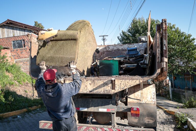 Bota-fora recolhe uma tonelada de resíduos em Canela