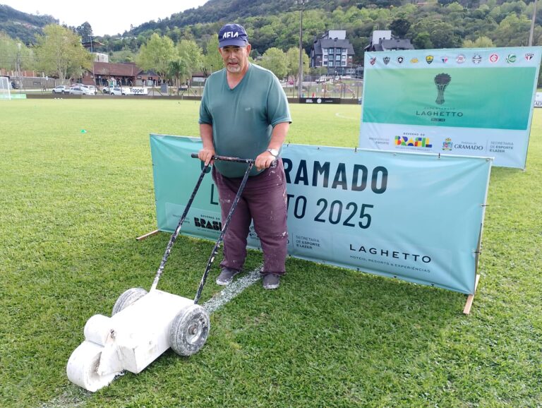 Bastidores da Copa: Saiba quem é o “pai” do gramado da Vila Olímpica