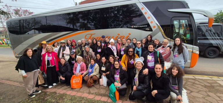 Gabinete da Primeira-Dama leva mulheres gramadenses à Expointer