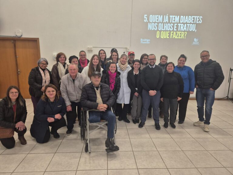 Encontro do Grupo Hiperdia aborda saúde ocular dos pacientes