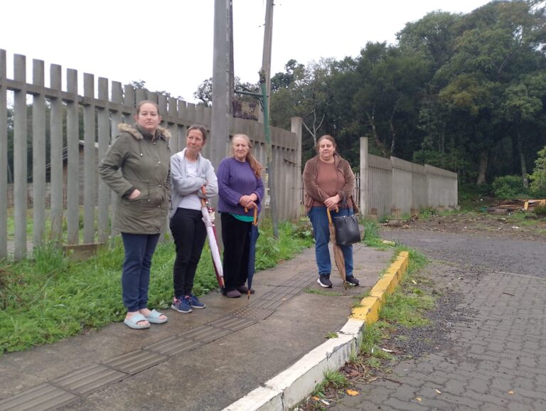 Moradores do Chacrão se revoltam com a falta de transporte público