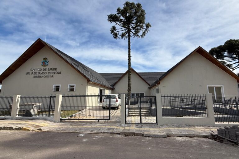 Construção da nova Unidade de Saúde do bairro Carniel avança