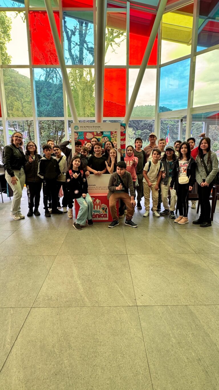 Alunos de Gramado encerram projeto de empreendedorismo na Vila da Mônica