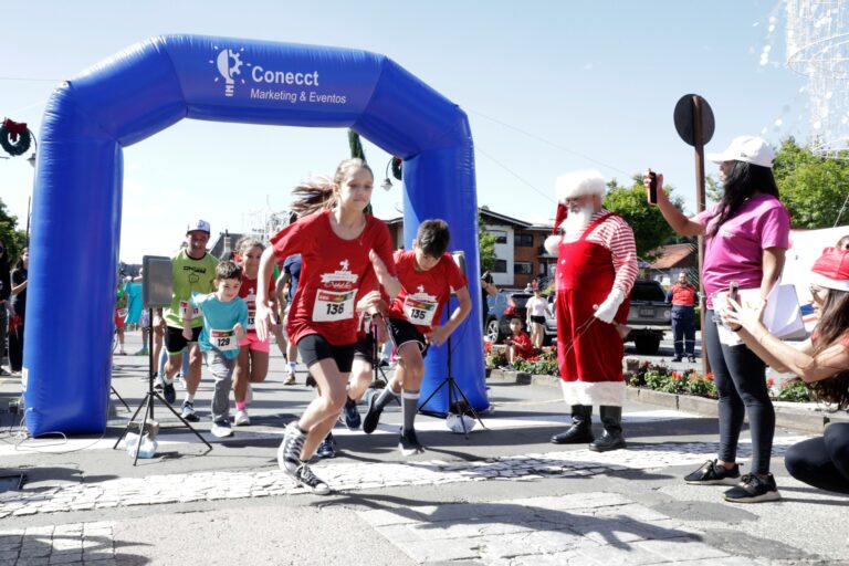 Corrida e Caminhada do Noel abrem inscrições no Natal Luz de Gramado