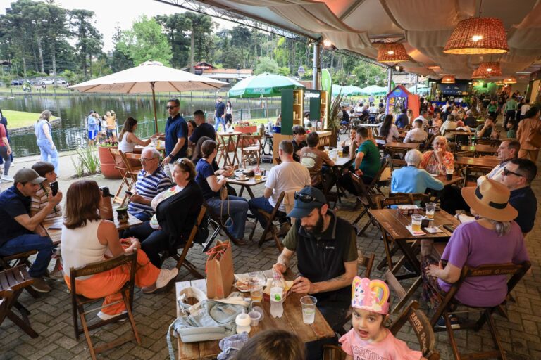 Gramado encerra Festival de Gastronomia com Corrida de Garçons e mais de 20 atrações