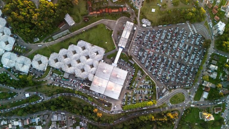 Mercopar concentra preparativos e montagem da estrutura a uma semana do início do evento