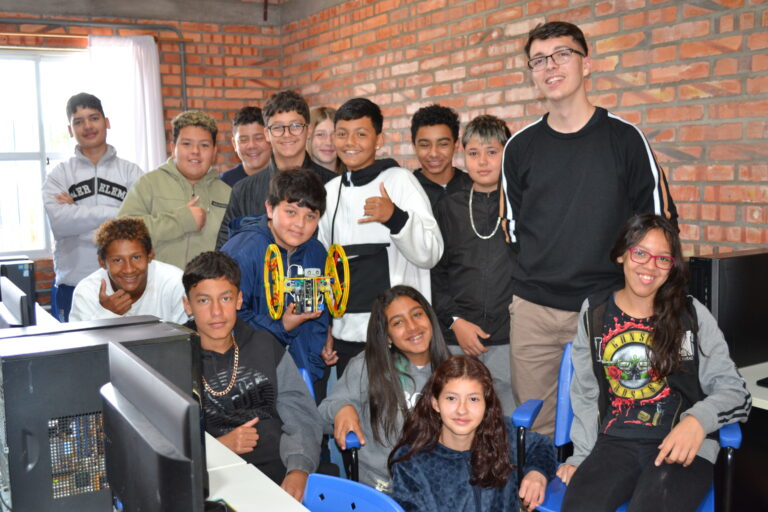 Tecnologia e inovação conectada com a inclusão