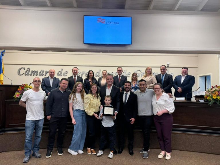 Casa Di Pietro celebra 25 anos e recebe homenagem da Câmara de Gramado