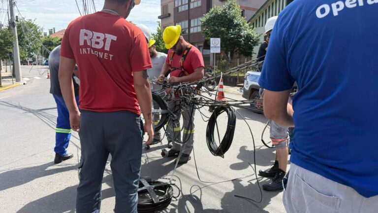 Canela realiza nova etapa da Operação Poste Limpo antes do Sonho de Natal