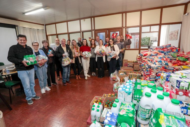 Troca solidária de ingressos do 40° Natal Luz arrecada 10 toneladas de alimentos