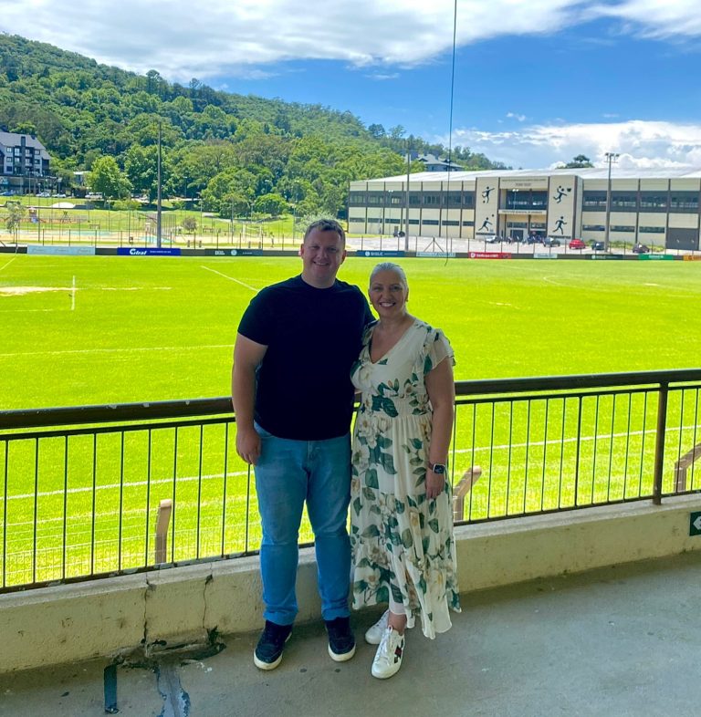Secretária Extraordinária da Copa do Mundo Feminina visita Gramado para avaliar estrutura esportiva