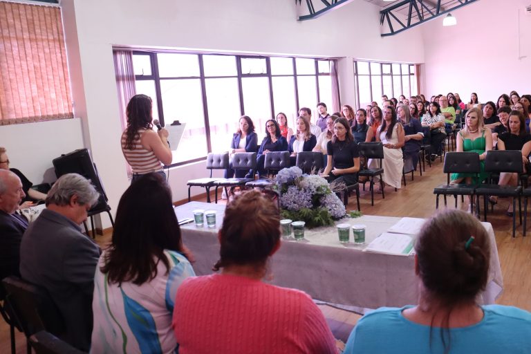 Novos diretores tomam posse nas escolas municipais de Gramado