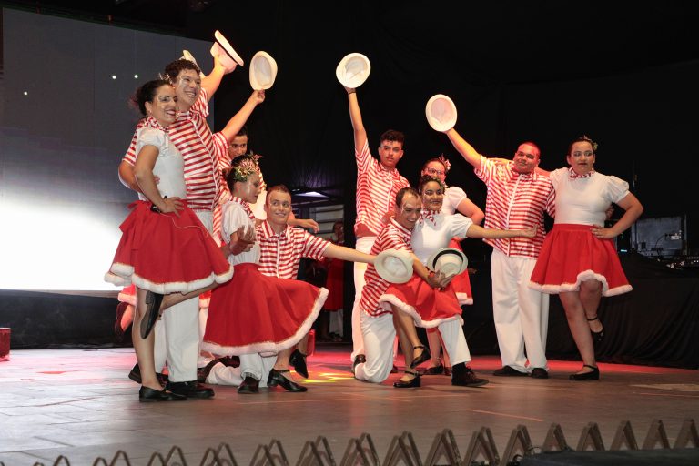 Ballet das Mãos e Apae levam diversidade e sensibilidade ao Sonho de Natal