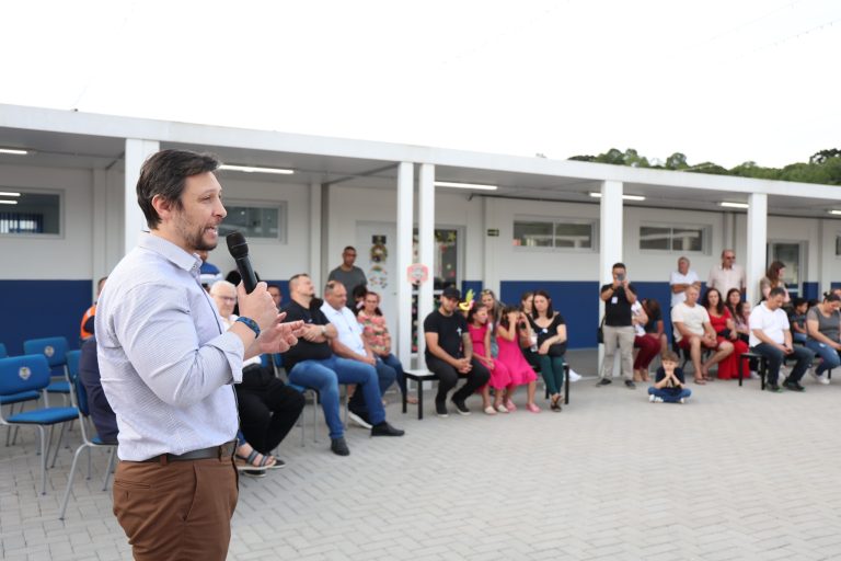 Escola Noeli de Azevedo recebe prédio requalificado em Canela
