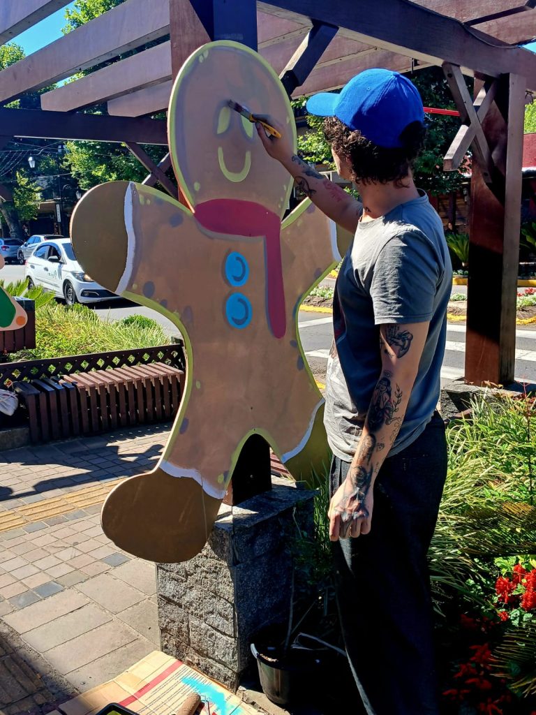 Artistas canelenses dão nova identidade à decoração do 38º Sonho de Natal
