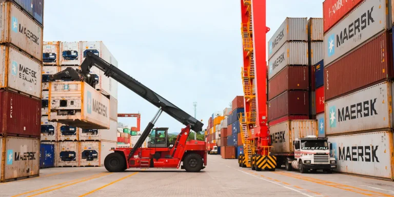 Exportações da indústria de transformação fecham 2025 com aumento de 2,8% no RS