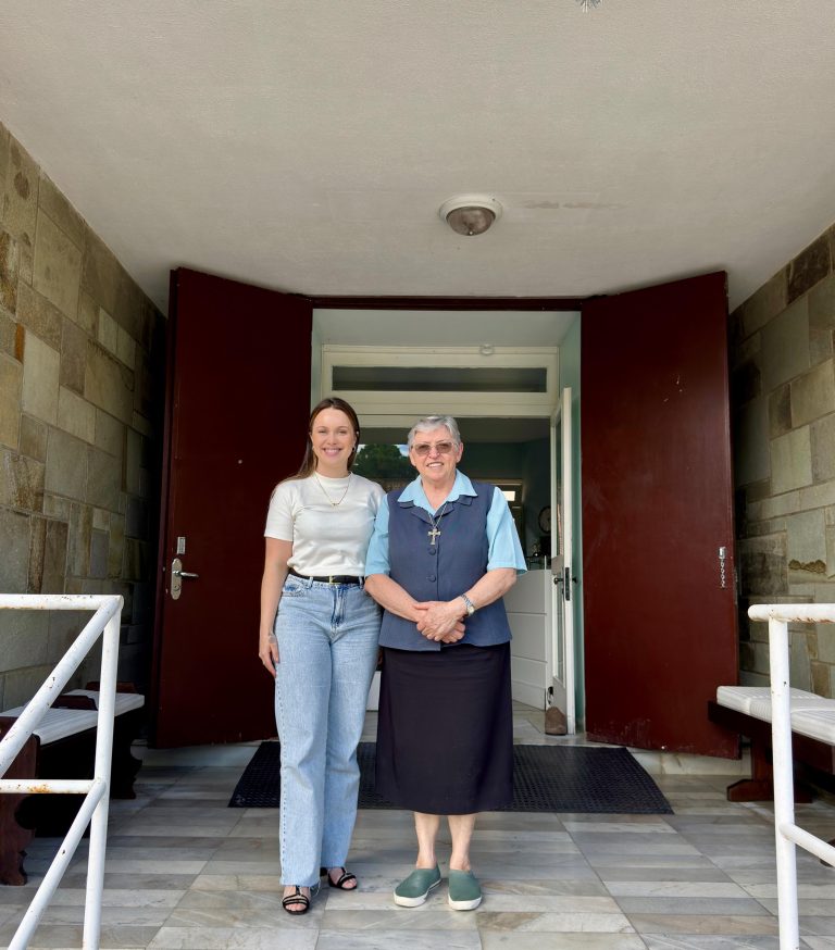 Vereadora Grazi Hoffmann busca esclarecimentos sobre fechamento do Oásis Santa Ângela