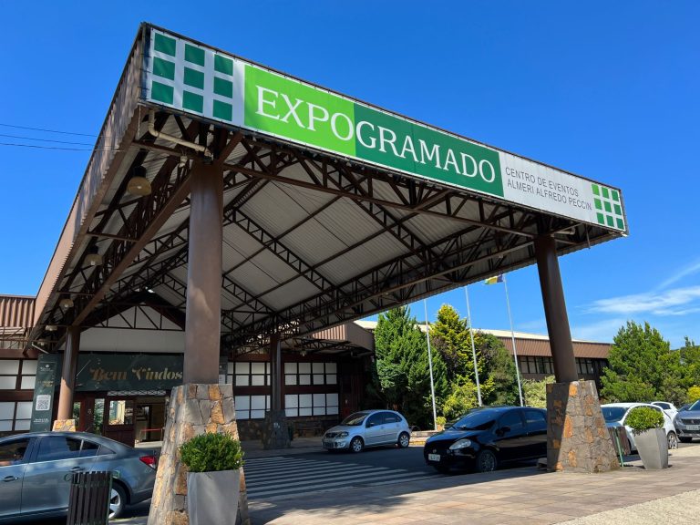 Inscrições para o concurso público da Gramadotur abrem no dia 10