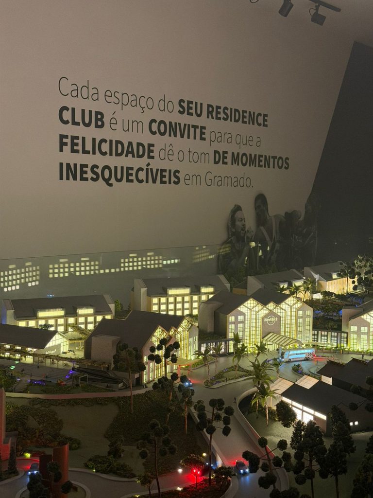 Hard Rock Hotel Gramado lança pedra fundamental e projeta novo marco para o turismo da Serra Gaúcha