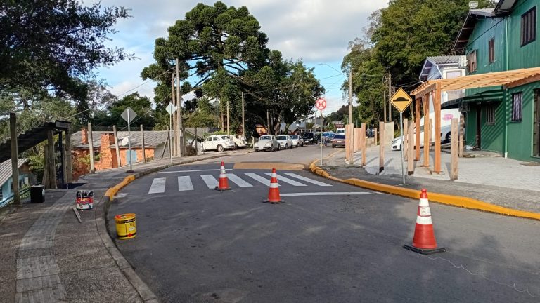 Rua Eduardo Gans na Vila Maggi passa a ter sentido único