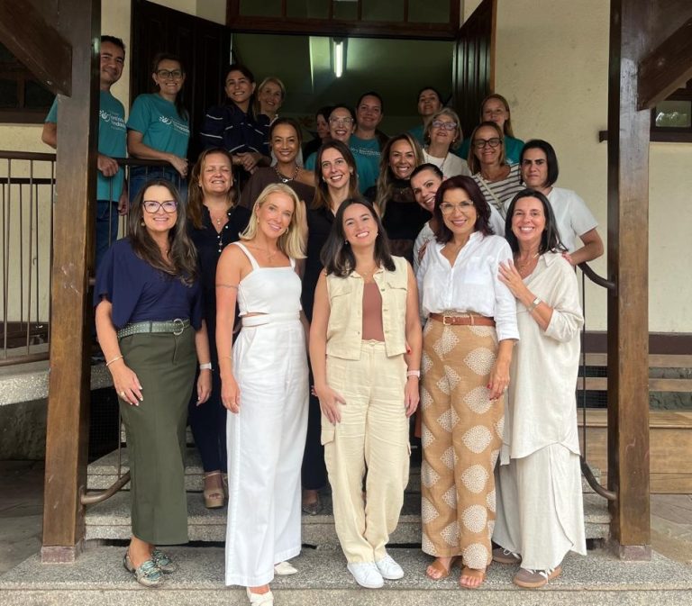 Divulgada feijoada beneficente para o Instituto Santíssima Trindade