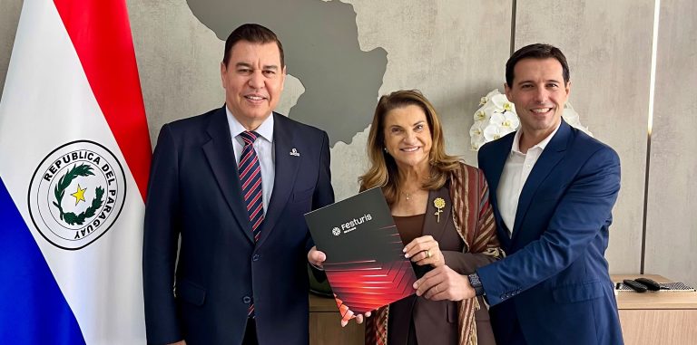 Festuris intensifica agenda internacional