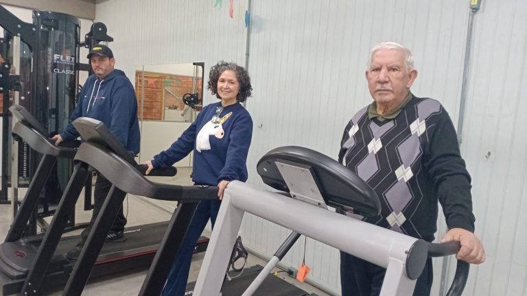 FOTOS: Vidas transformadas na academia