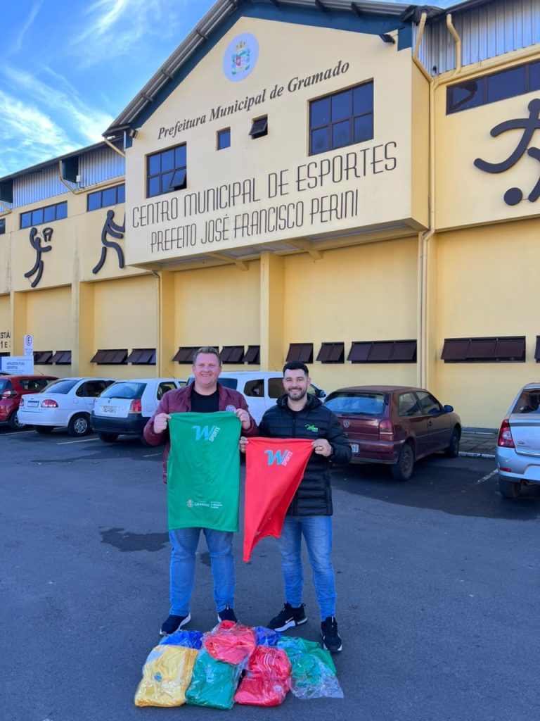Projetos esportivos de Gramado recebem doação de coletes