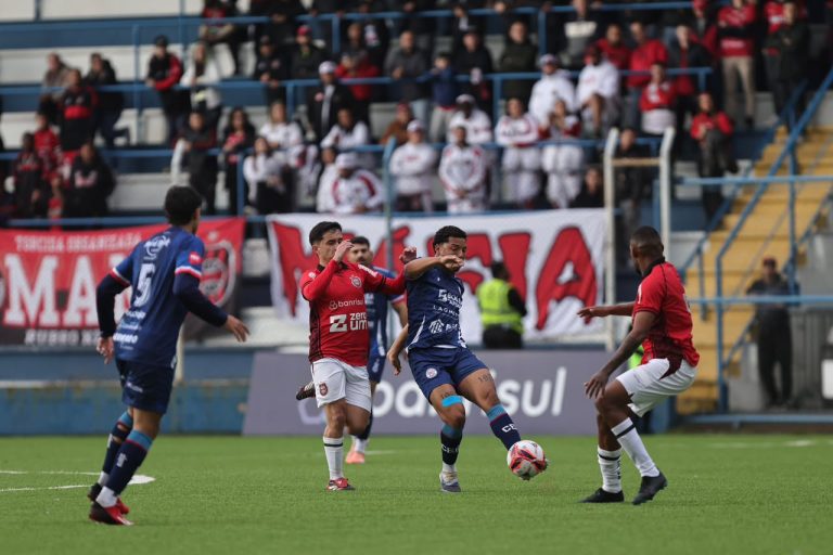 FGF adia mais uma vez a final entre Gramadense e Brasil
