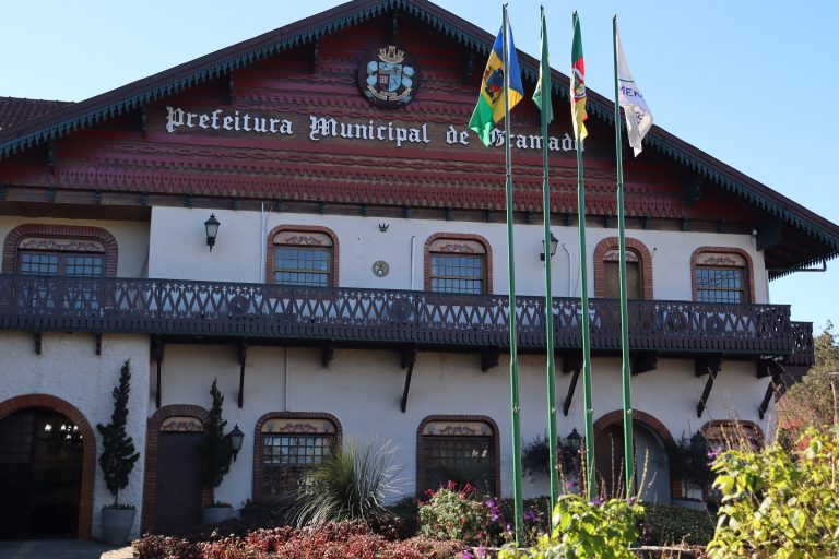 Prefeitura de Gramado abre processo seletivo para contratação de professores