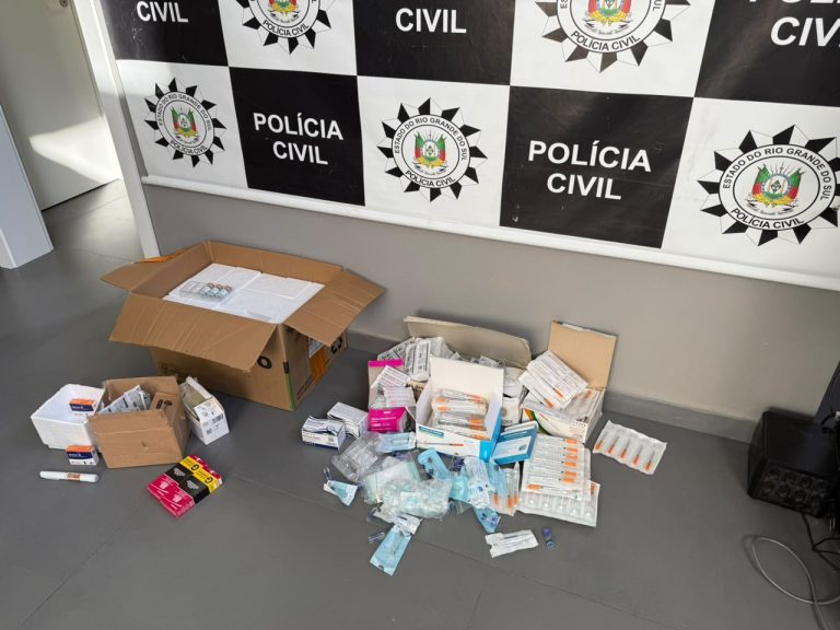FOTOS: Clínicas de estética são alvos de operação da Polícia Civil